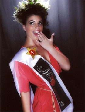 06/07/2012 - Luana Mascellaro è stata eletta Miss Gravina 2012 - MISS MAGAZINE